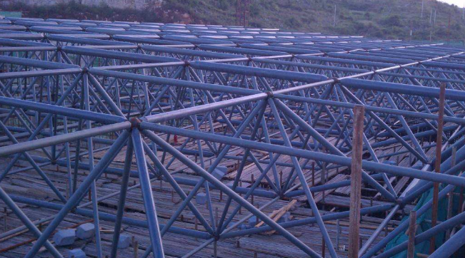 百色概述网架加工中对钢材的质量的过细恳求